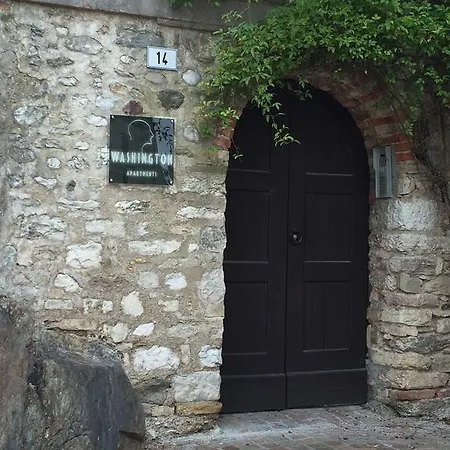 Washington Al Vittoriale