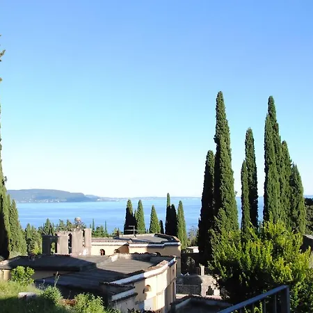 Washington Al Vittoriale Apartment *