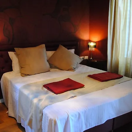 Washington Al Vittoriale Apartment Gardone Riviera