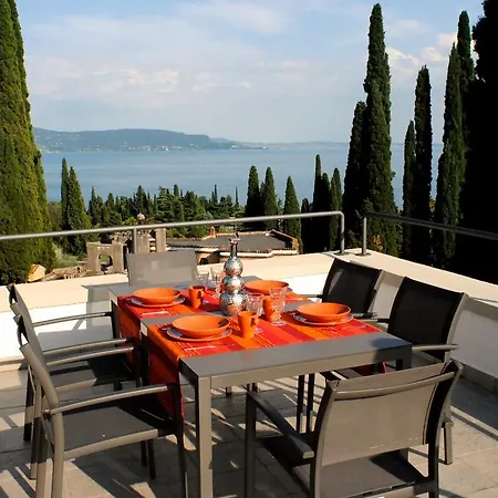 Washington Al Vittoriale Apartment